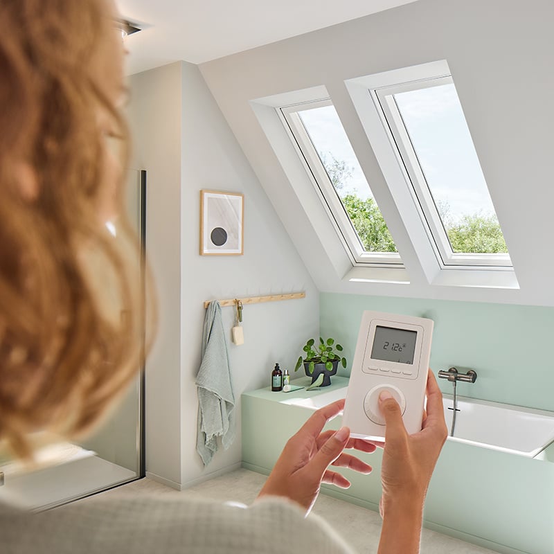 Roto Designo Heat i8 — przykładowy wariant rodziny okien z ogrzewaną szybą